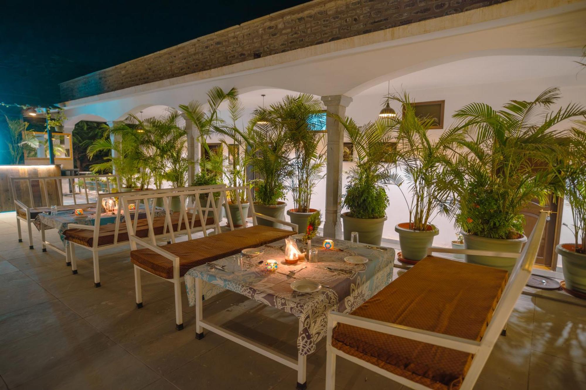 Ranakpur Safari Resort Sādri Kültér fotó