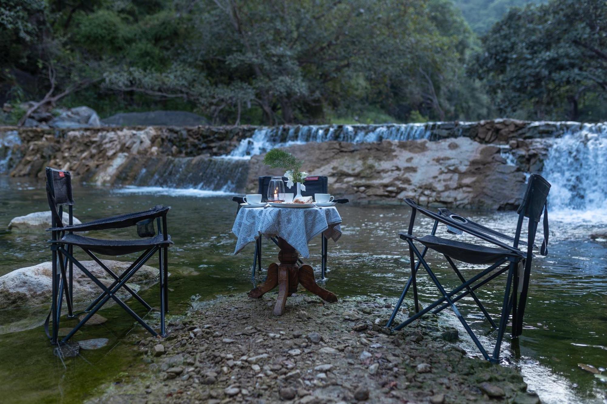 Ranakpur Safari Resort Sādri Kültér fotó